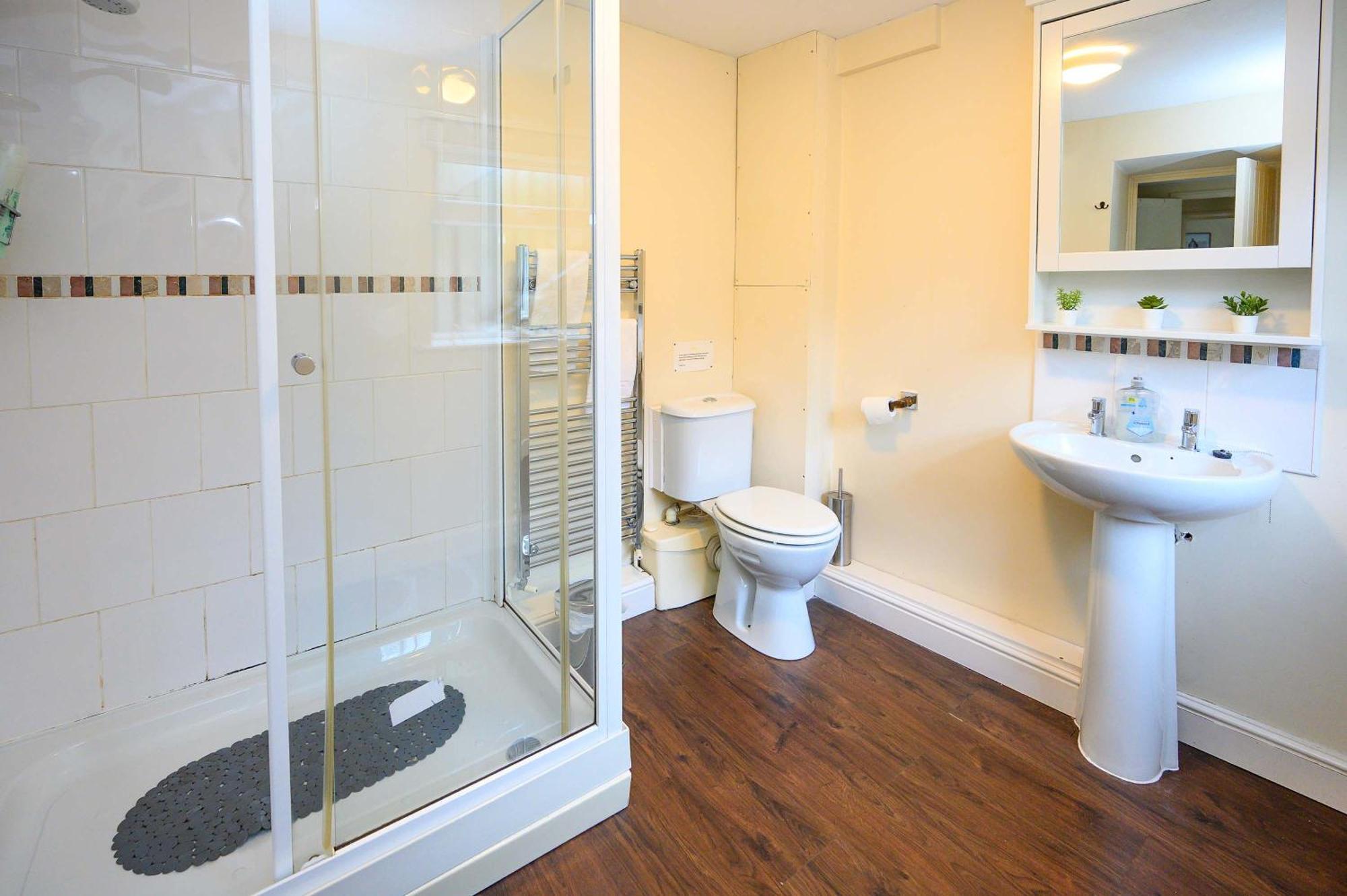 Holiday home Llareggub Amazing House In Afan Forest With Breath-taking Views By Staystaycations